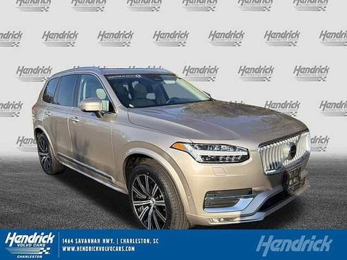 2023 Volvo XC90 Plus