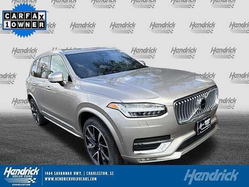 2023 Volvo XC90 Plus