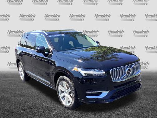 2024 Volvo XC90 Core Bright Theme