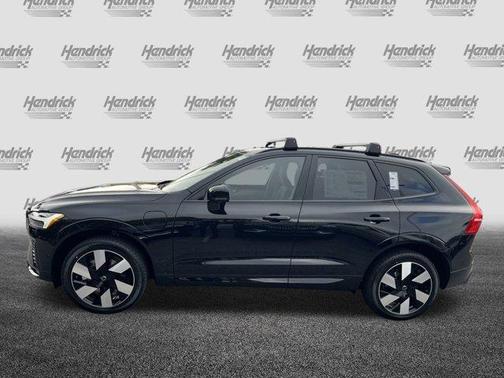2025 Volvo XC60 Plug-In Hybrid T8 Plus