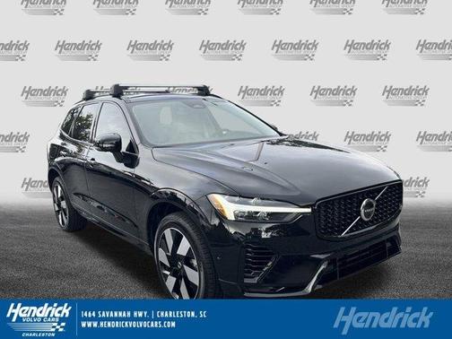 2025 Volvo XC60 Plug-In Hybrid T8 Plus