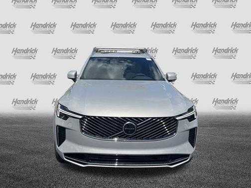 2025 Volvo XC90 Plug-In Hybrid T8 Plus 7-Seater
