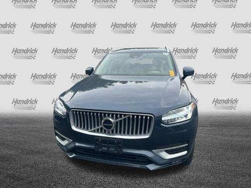 2024 Volvo XC90 B5 Core Bright Theme
