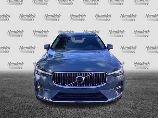 2023 Volvo XC60 Plus