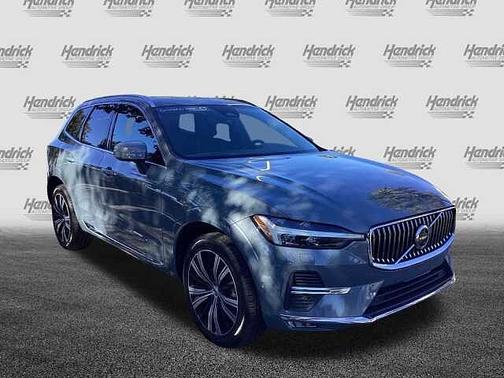 2023 Volvo XC60 Plus