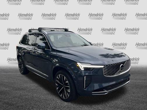 2025 Volvo XC90 Plug-In Hybrid T8 Plus 7-Seater