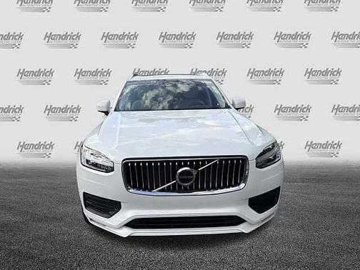 Crystal White 2023 Volvo XC90 Core