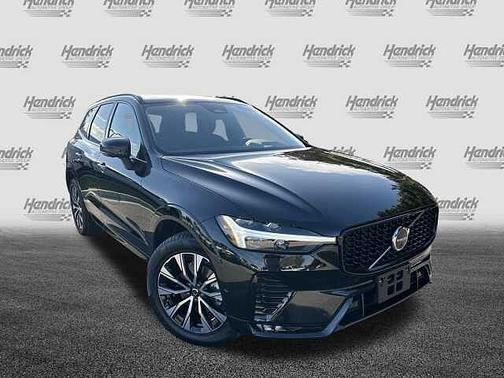 2025 Volvo XC60 Plus