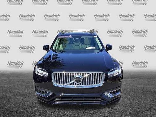 2025 Volvo XC90 Plus