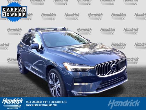 2023 Volvo XC60 Ultimate Bright Theme