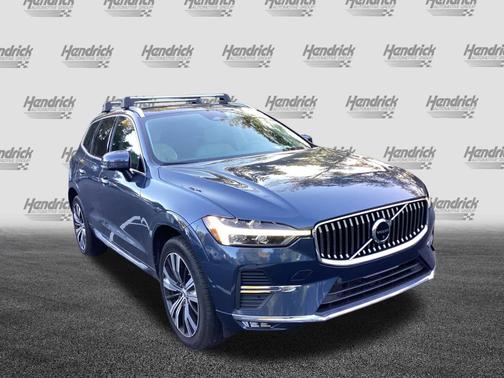 2023 Volvo XC60 Ultimate Bright Theme