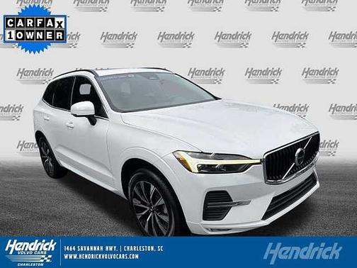 Crystal White 2023 Volvo XC60 Core