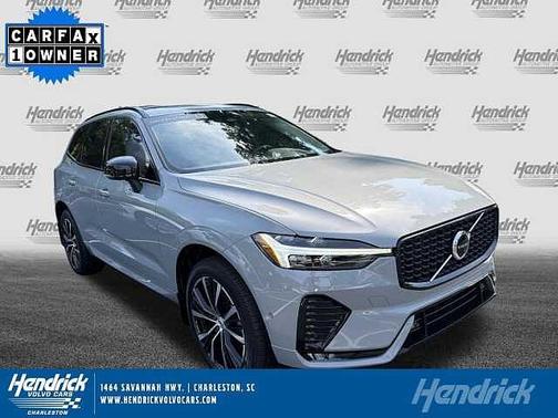Vapour Grey 2024 Volvo XC60 Plus