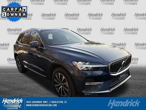 2023 Volvo XC60 Plus Bright Theme