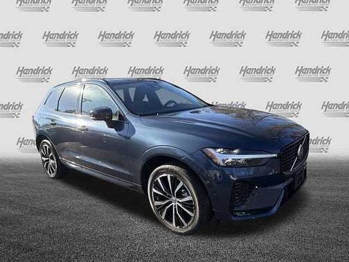 2025 Volvo XC60 Plus