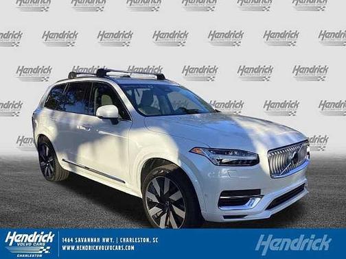 2025 Volvo XC90 Plus