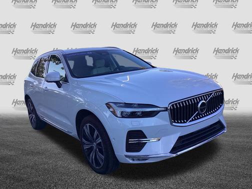 2022 Volvo XC60 Inscription