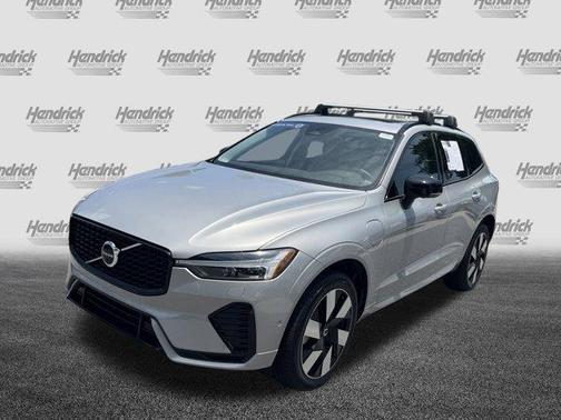 2025 Volvo XC60 Plug-In Hybrid T8 Plus