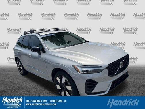 2025 Volvo XC60 Plug-In Hybrid T8 Plus