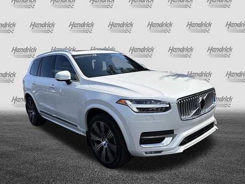 Crystal White 2023 Volvo XC90 Ultimate