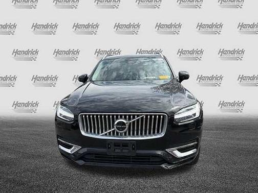 2023 Volvo XC90 Plus
