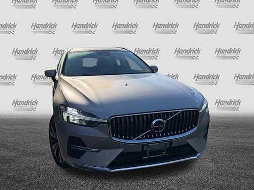 2023 Volvo XC60 Plus