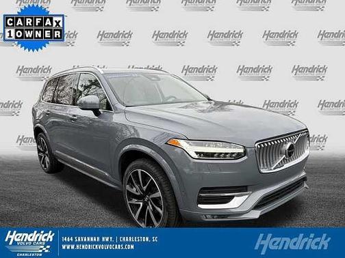 2023 Volvo XC90 Plus