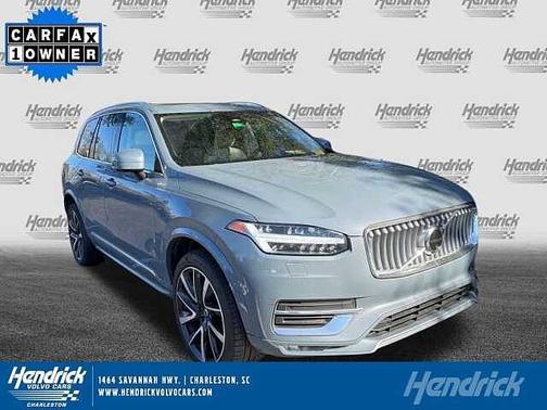 2023 Volvo XC90 Plus
