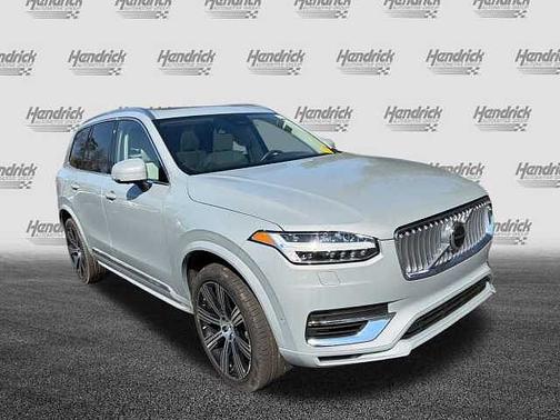 2024 Volvo XC90 Plus