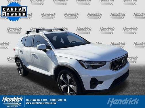 2023 Volvo XC40 Plus