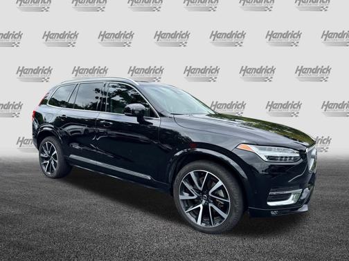 2023 Volvo XC90 Plus