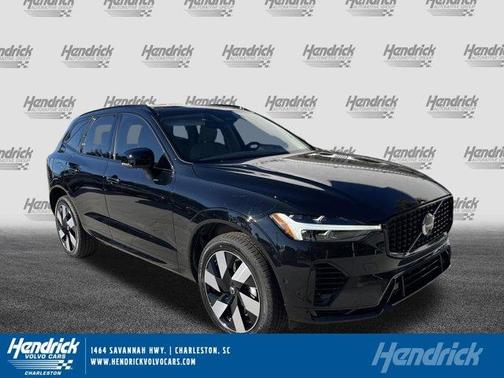 2025 Volvo XC60 Plug-In Hybrid T8 Plus
