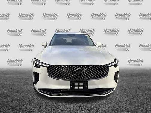 2025 Volvo XC90 Plus