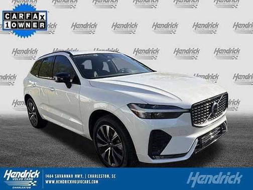 Crystal White 2024 Volvo XC60 Core