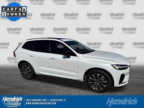 Crystal White 2024 Volvo XC60 Core