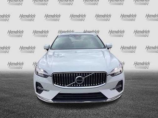 2022 Volvo XC60 Inscription