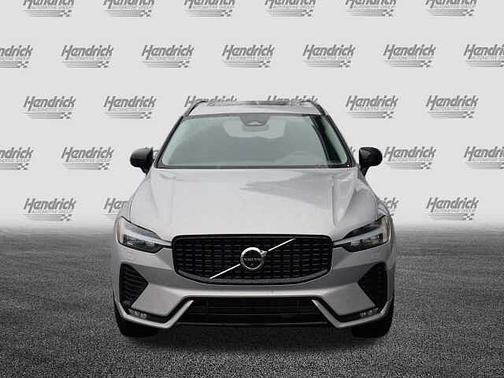 2025 Volvo XC60 Plus