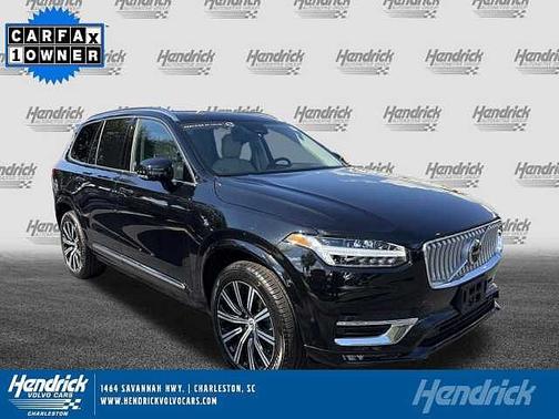 Onyx Black 2025 Volvo XC90 Plus