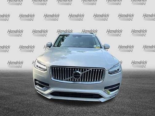 Birch Light 2022 Volvo XC90 Inscription