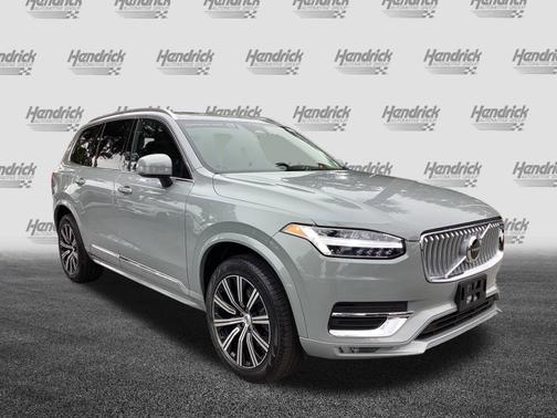 2025 Volvo XC90 Core