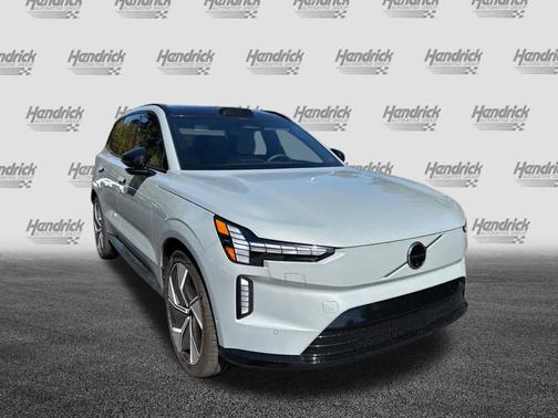 2025 Volvo EX90 Ultra