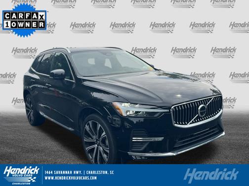 2023 Volvo XC60 Ultimate Bright Theme