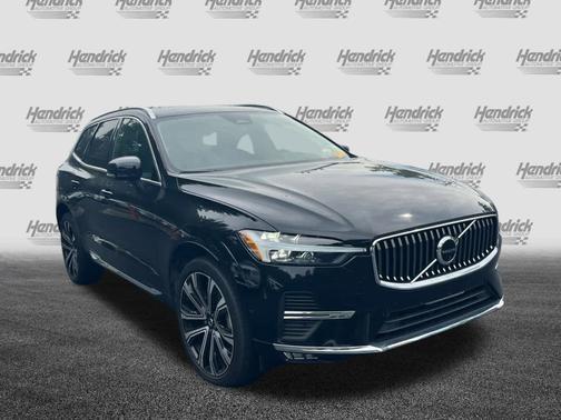 2023 Volvo XC60 Ultimate Bright Theme