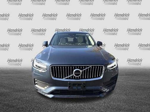 2023 Volvo XC90 Core