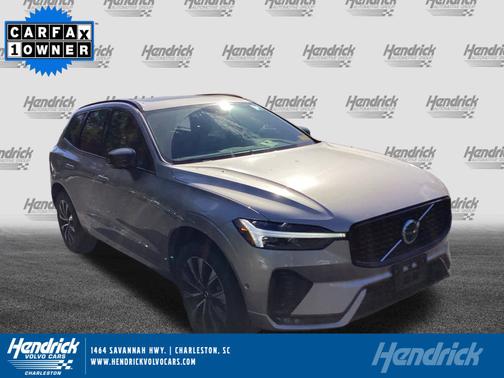 2025 Volvo XC60 Plus