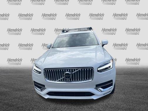2025 Volvo XC90 B5 Plus