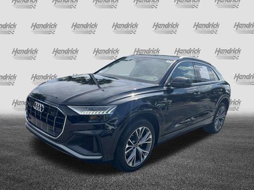 2023 Audi Q8 55 Premium Plus