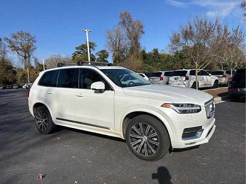 2024 Volvo XC90 Plus