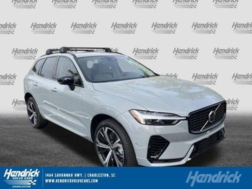 2025 Volvo XC60 Plug-In Hybrid T8 Ultra