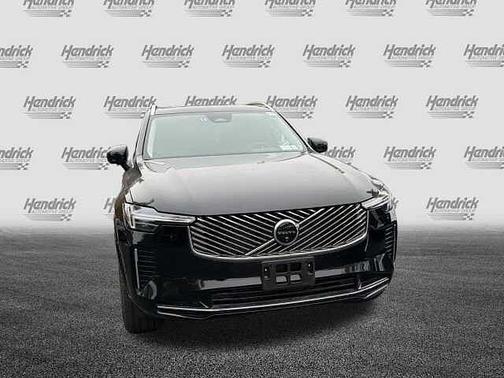 2025 Volvo XC90 Plus